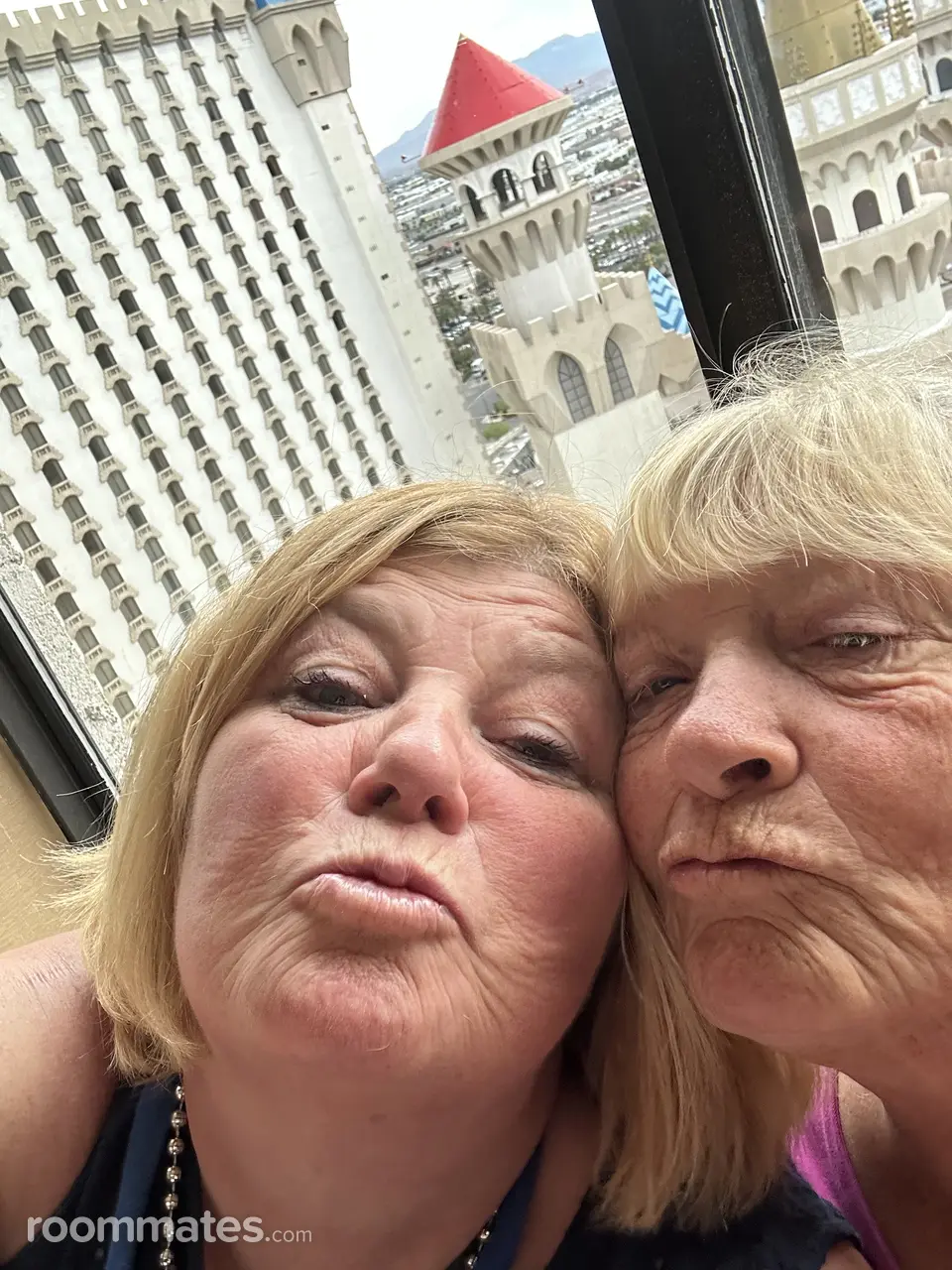 Profile photo 11 of 21