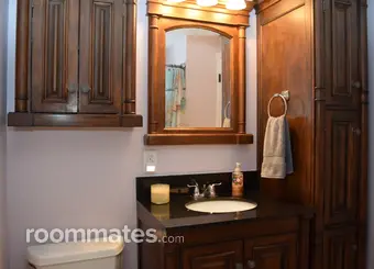Room for rent in Indianapolis, IN $700, house