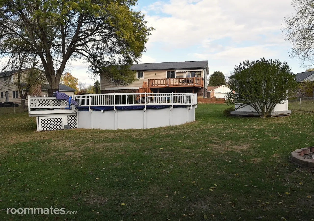 Profile photo 6 of 11