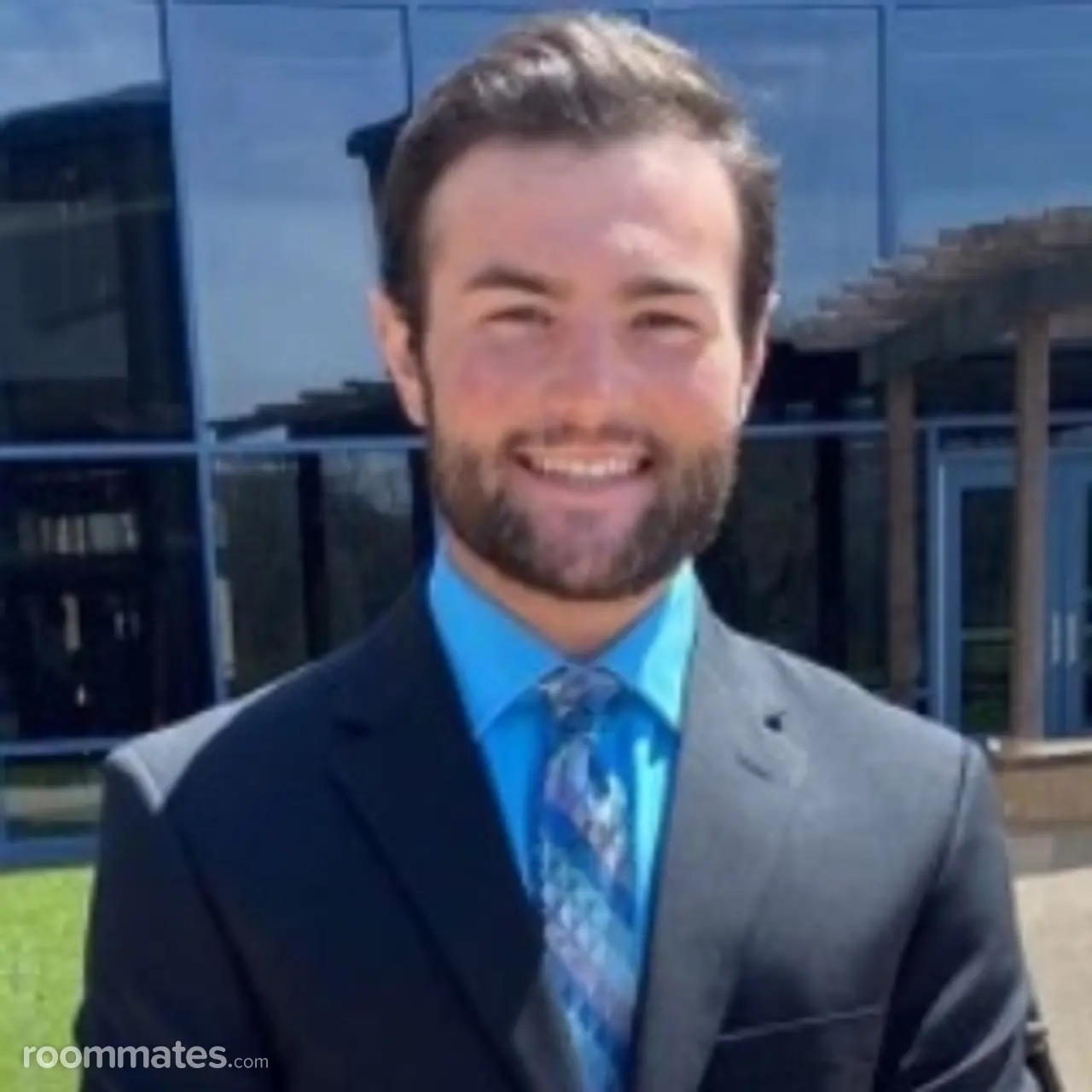 Profile photo 11 of 11