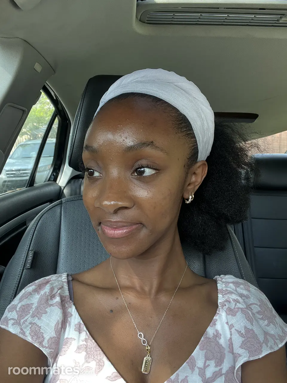 Profile photo 13 of 20