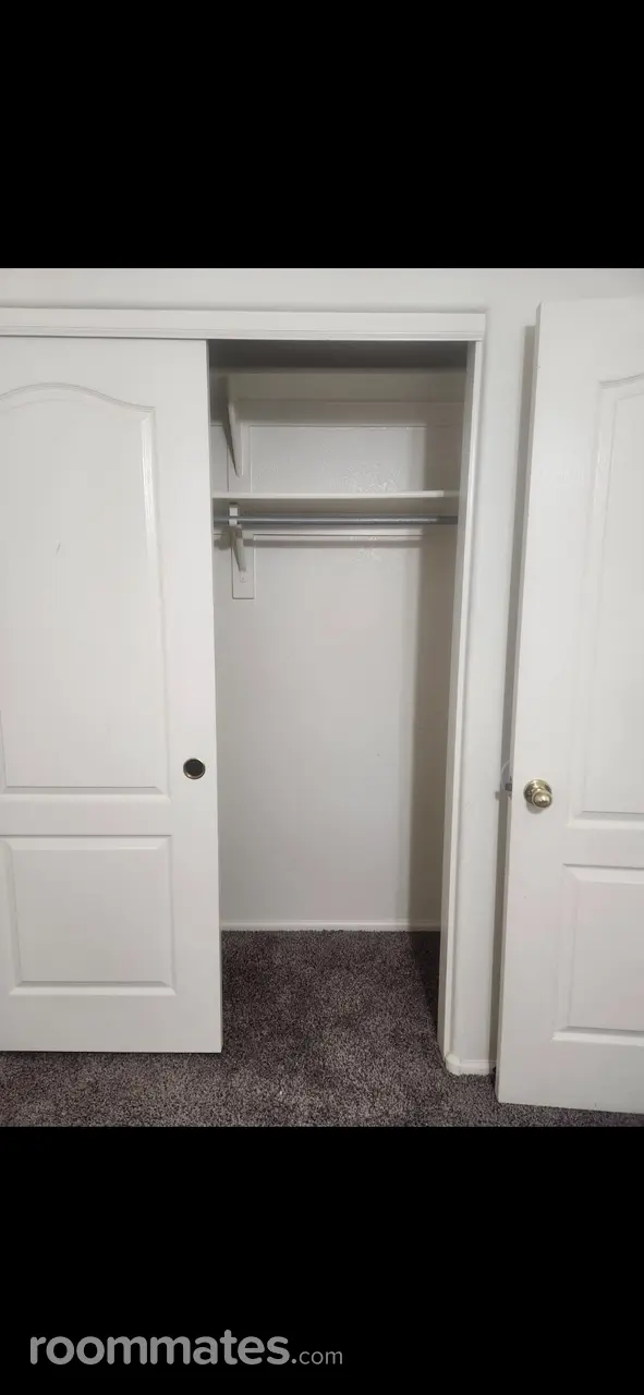 Profile photo 3 of 6