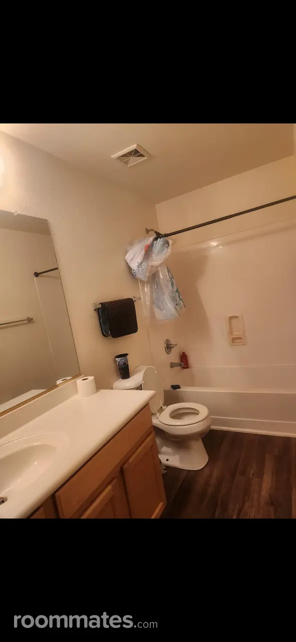 Profile photo 5 of 6