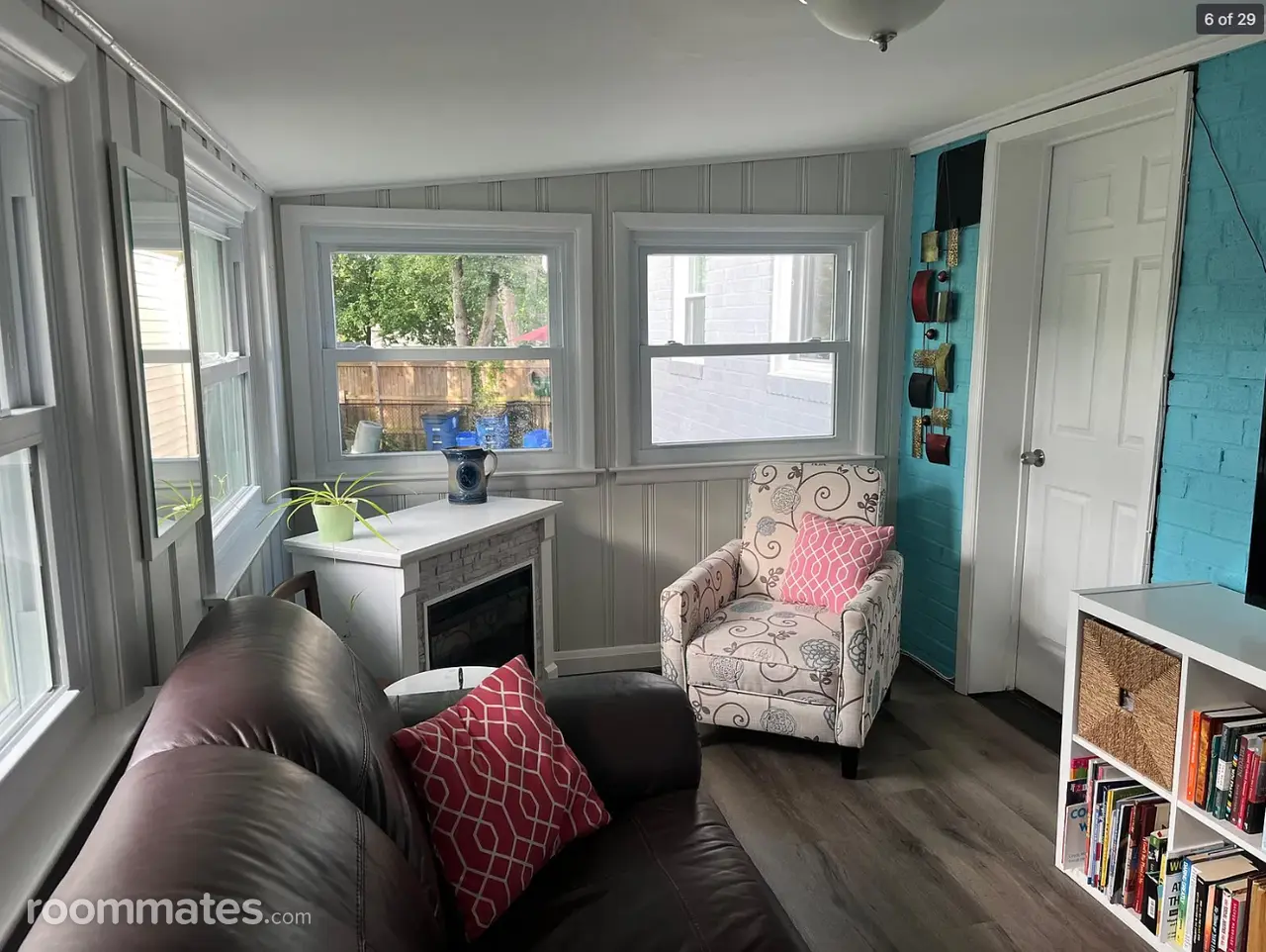 Profile photo 3 of 11