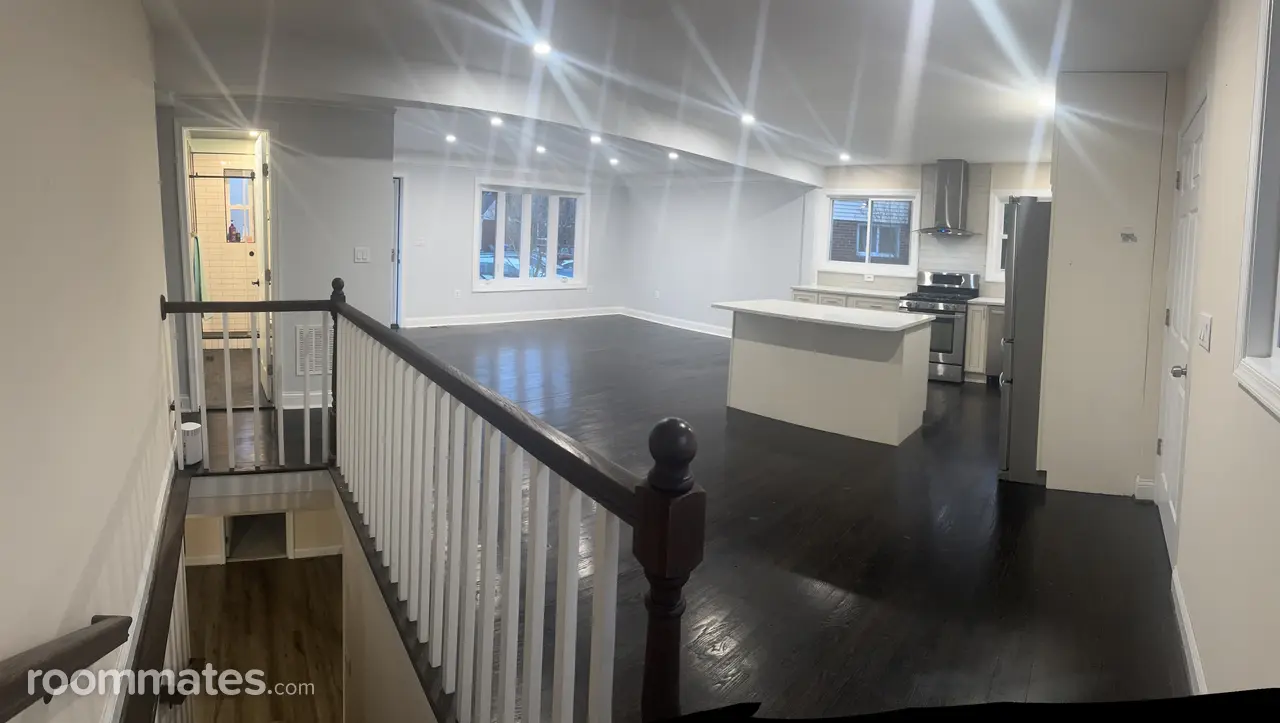 Profile photo 2 of 11