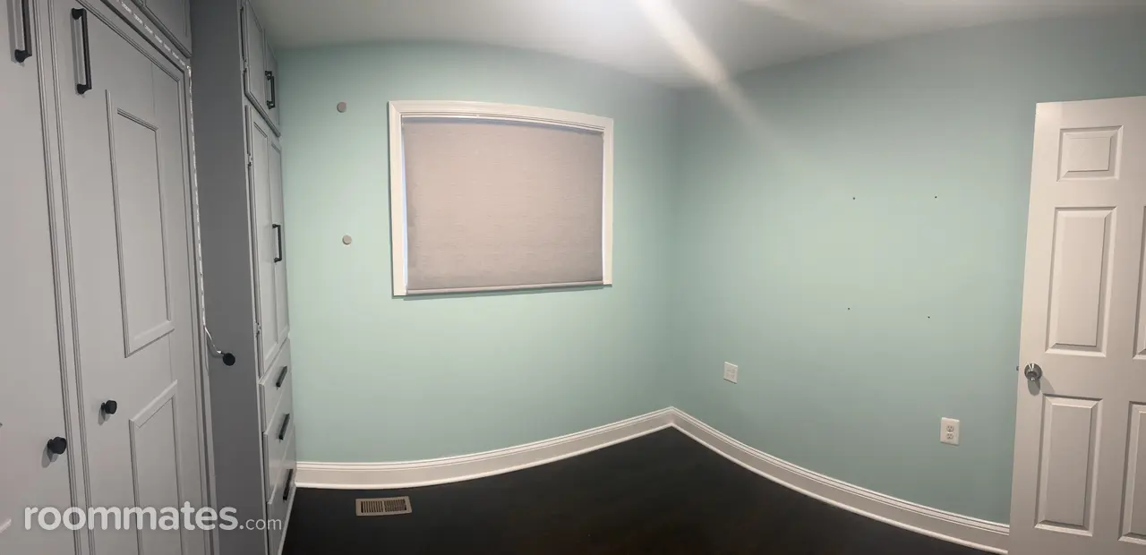 Profile photo 6 of 11