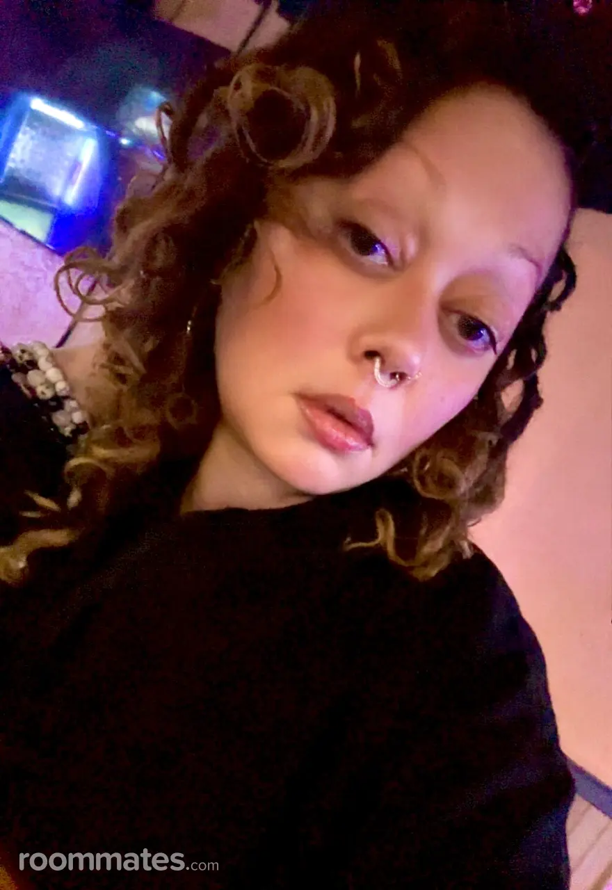 Profile photo 1 of 1