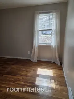 Room for rent in Franklin, MA $1000, house