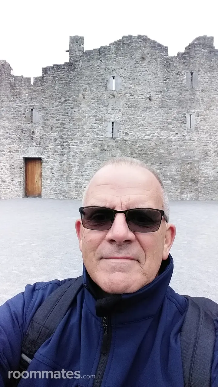 Profile photo 8 of 8