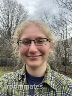 Roommate looking Seattle, WA, $900