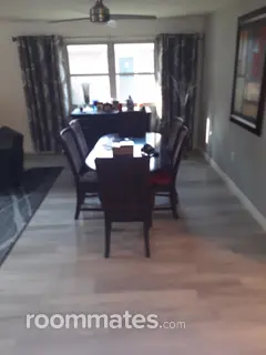 Room for rent in Dayton, OH $700, house
