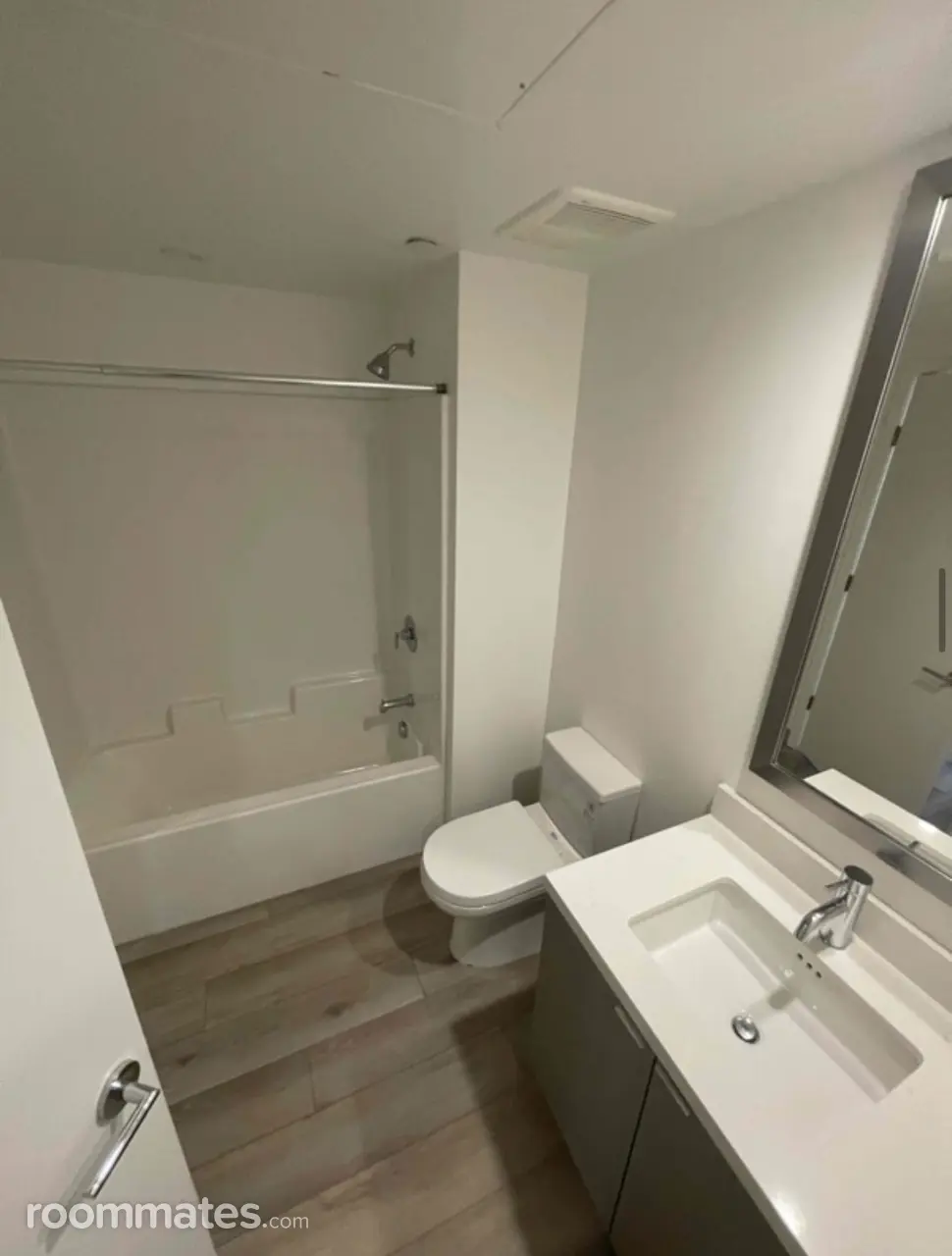 Profile photo 2 of 6