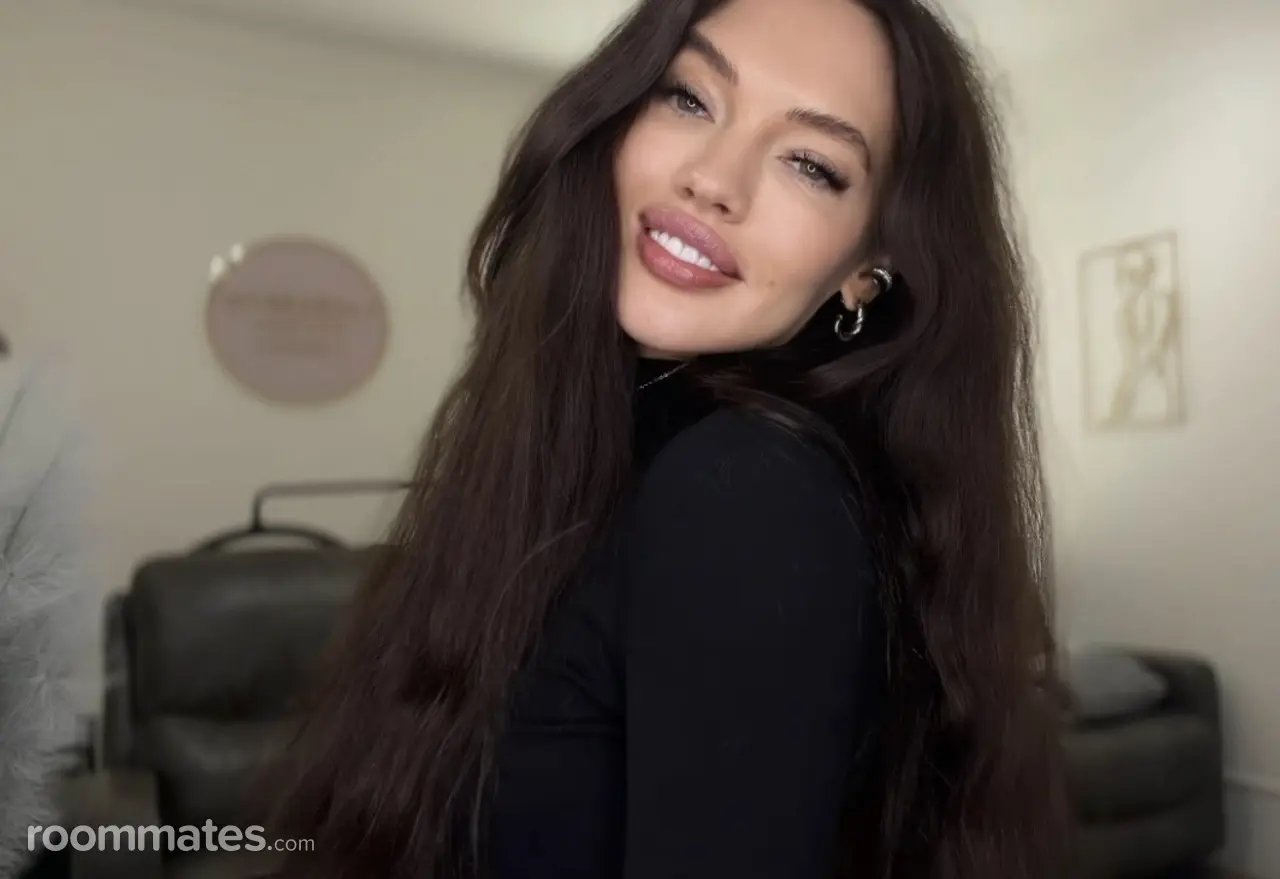 Profile photo 6 of 6