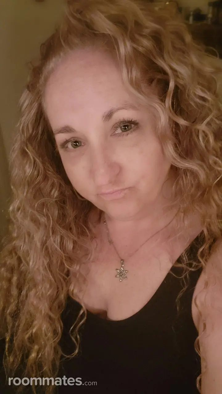 Profile photo 1 of 1