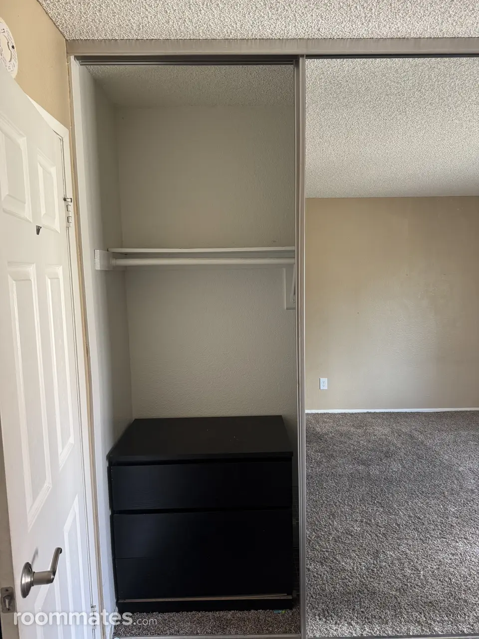 Profile photo 2 of 4