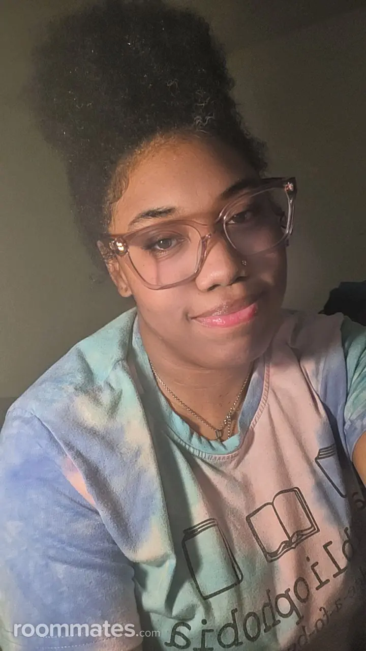 Profile photo 1 of 1