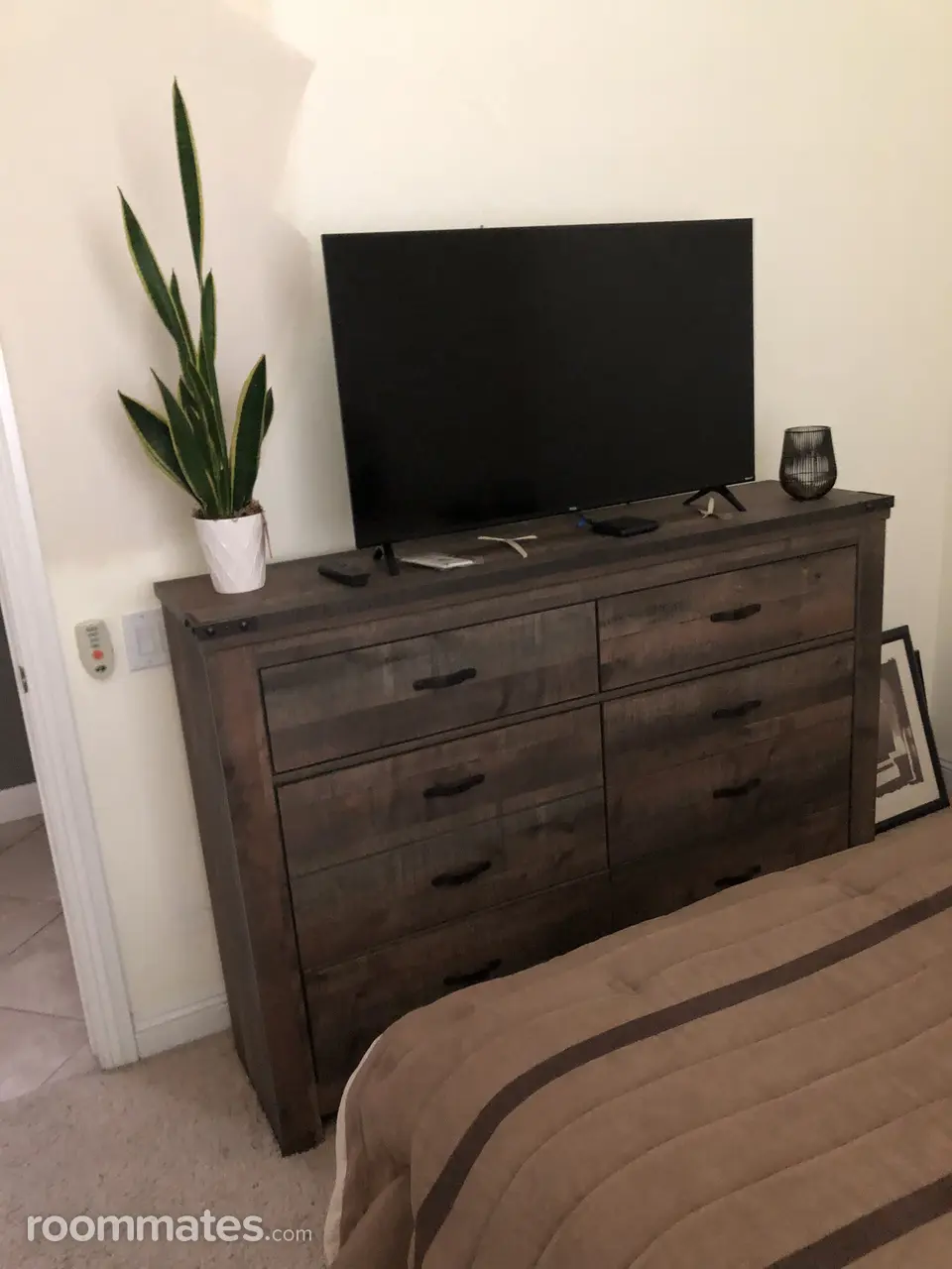 Profile photo 8 of 13