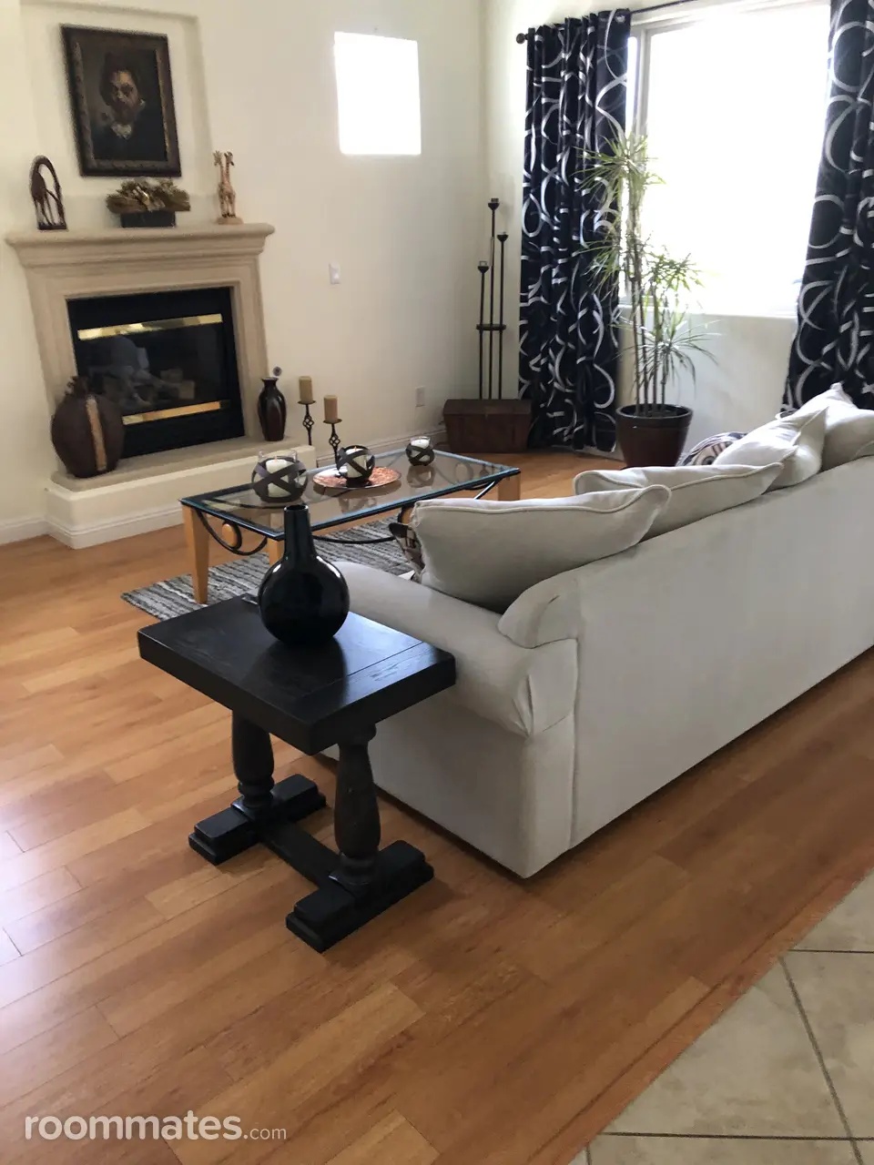 Profile photo 12 of 13