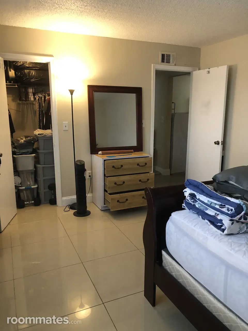 Profile photo 4 of 9