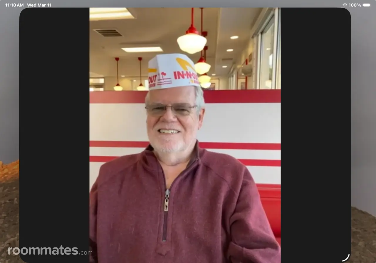 Profile photo 11 of 11