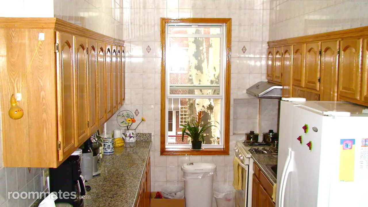 Profile photo 9 of 19