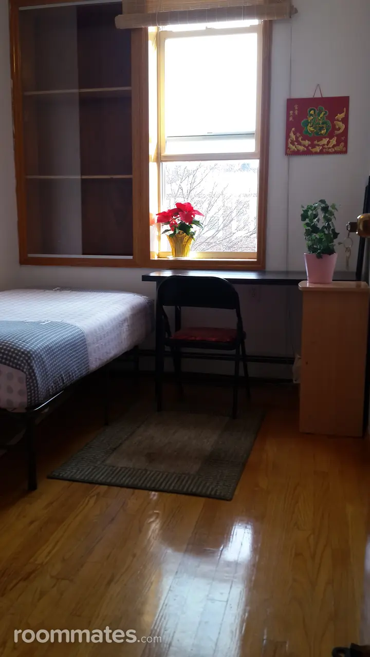 Profile photo 8 of 19