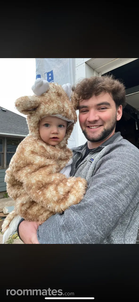 Profile photo 1 of 1