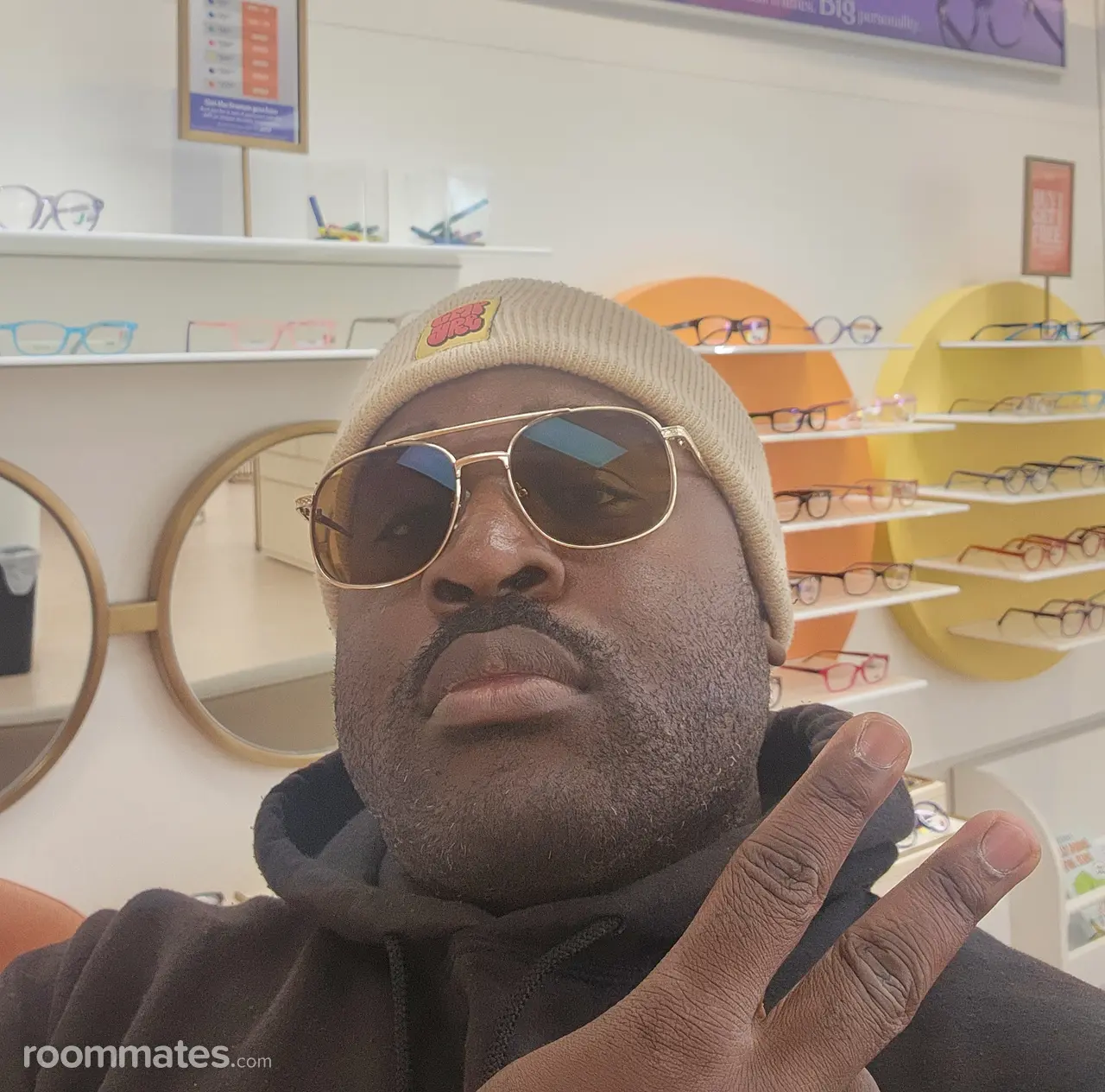 Profile photo 1 of 1