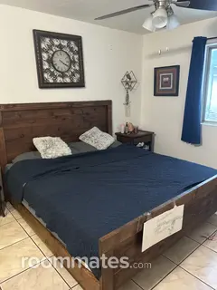 Room for rent in Phoenix, AZ $1000, house