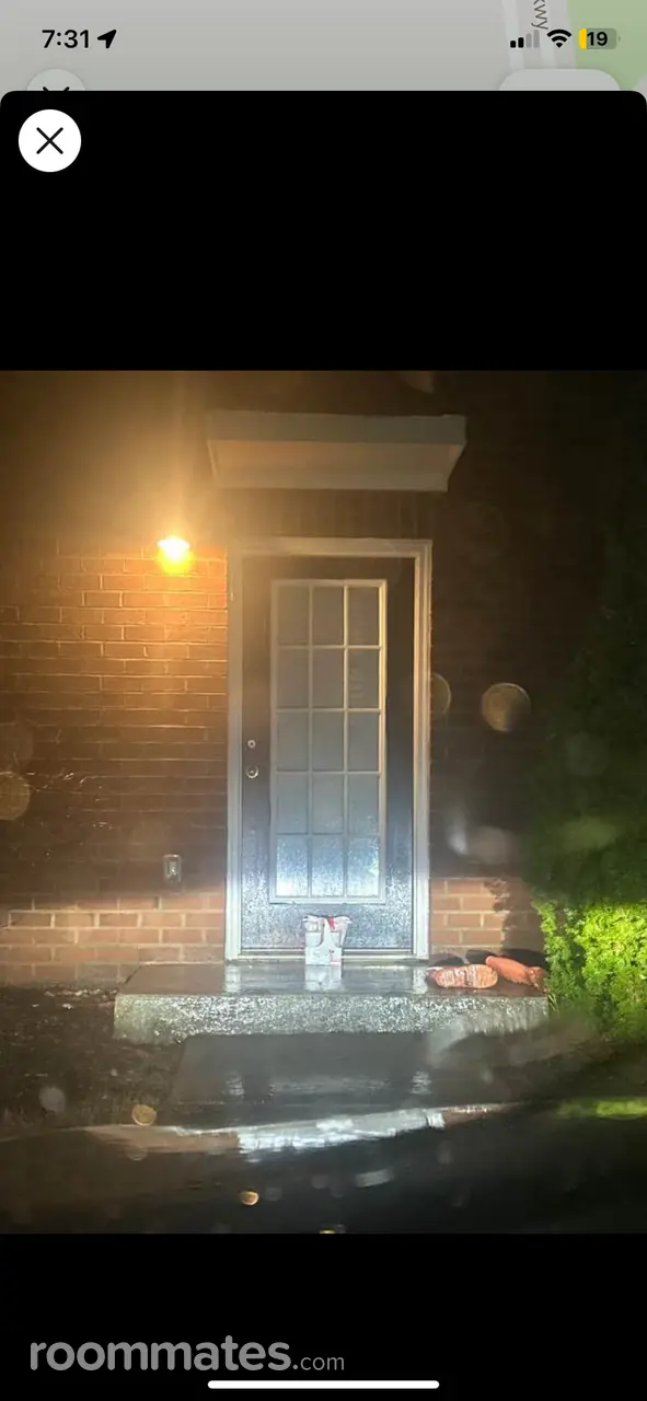 Profile photo 1 of 6