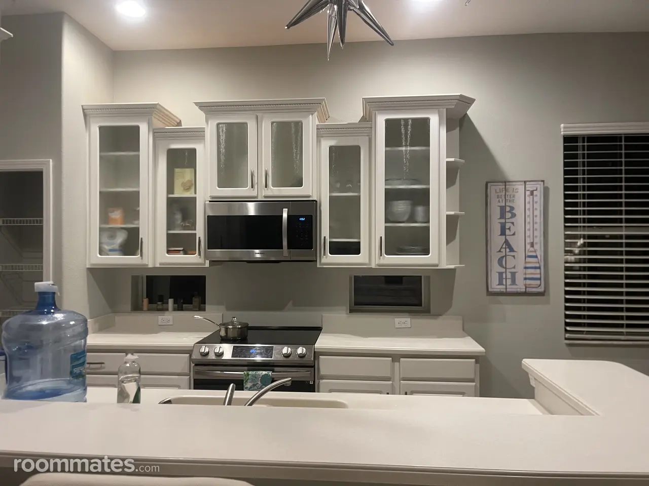 Profile photo 3 of 8