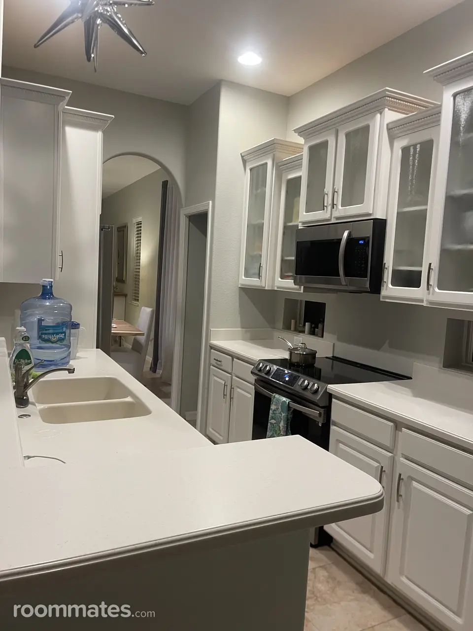 Profile photo 4 of 8