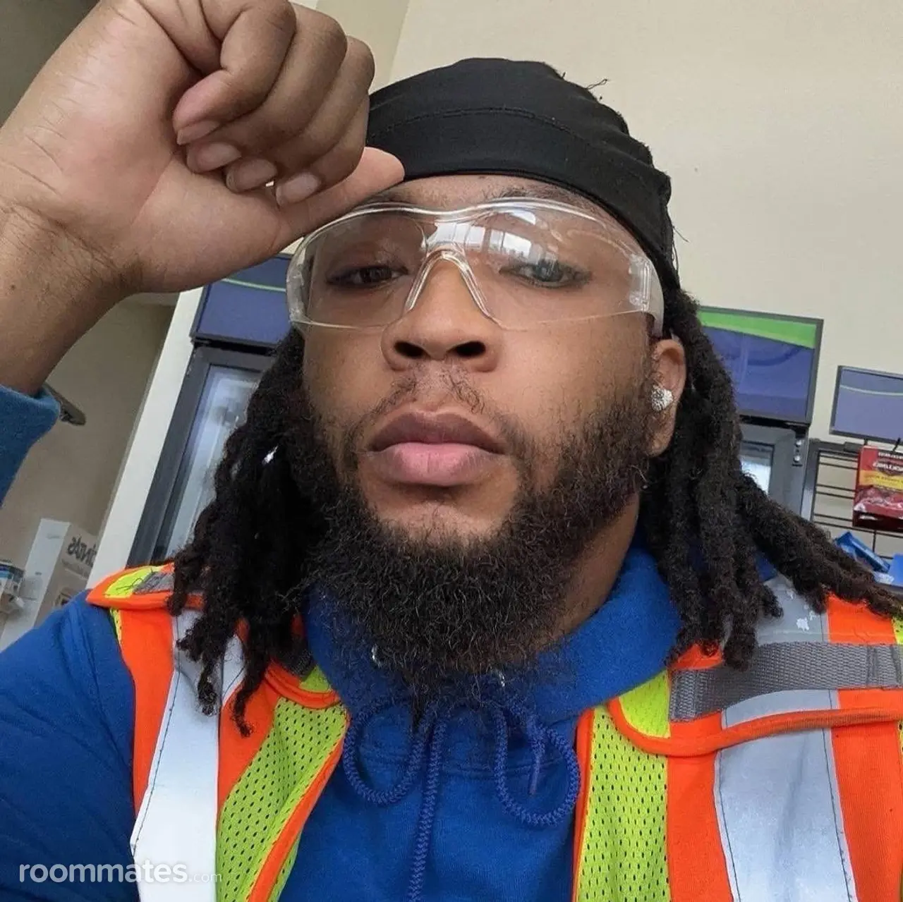 Profile photo 1 of 1