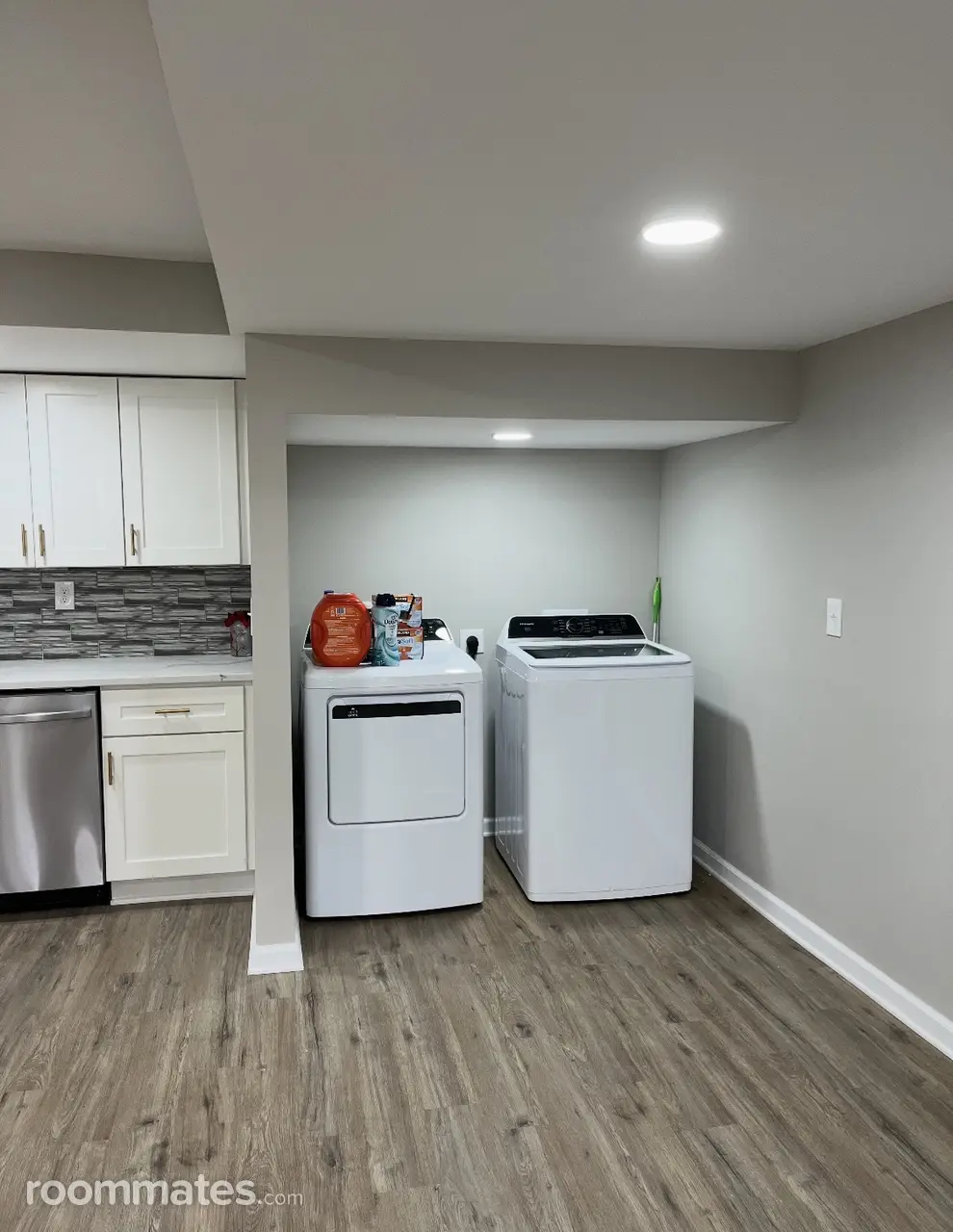 Profile photo 5 of 10