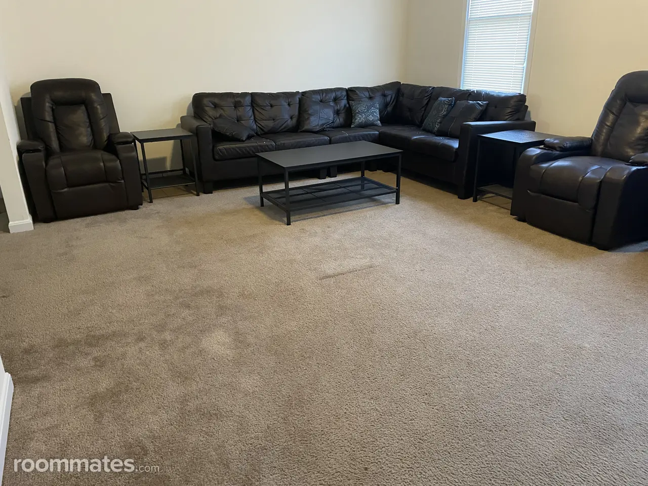 Profile photo 3 of 7