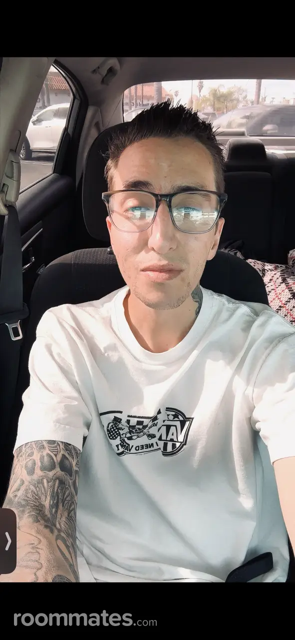 Profile photo 1 of 1