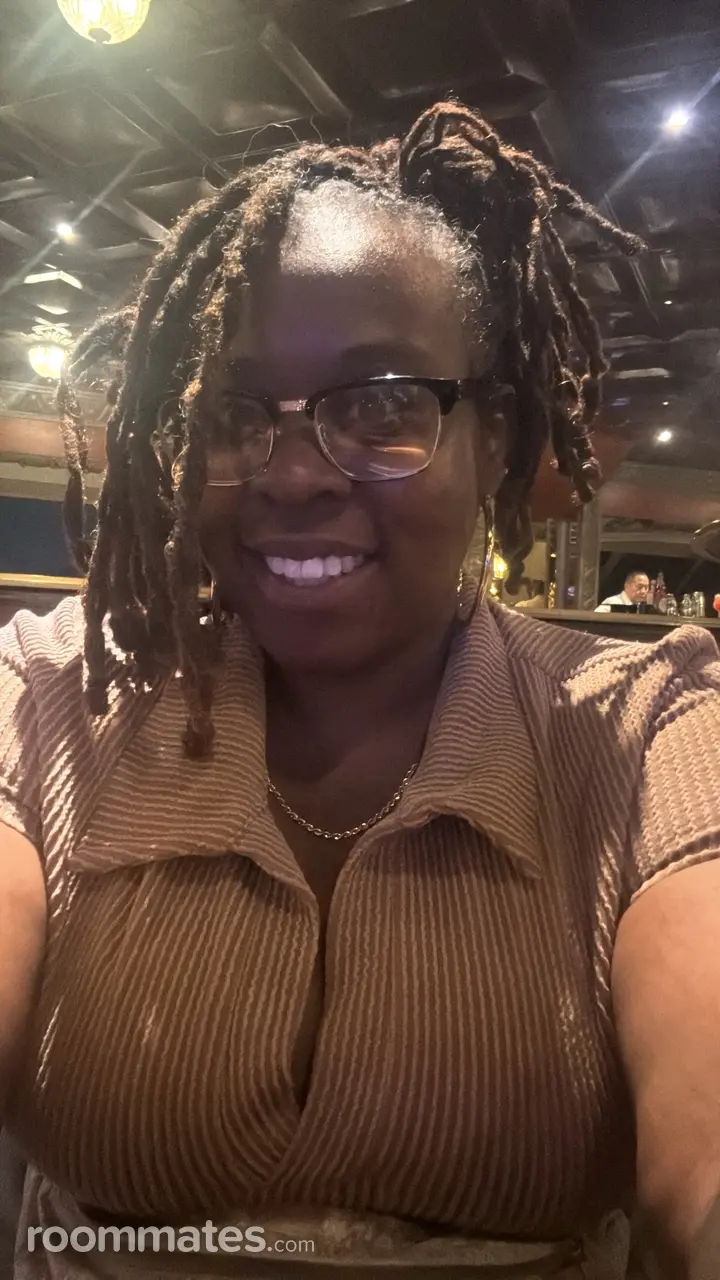 Profile photo 1 of 1