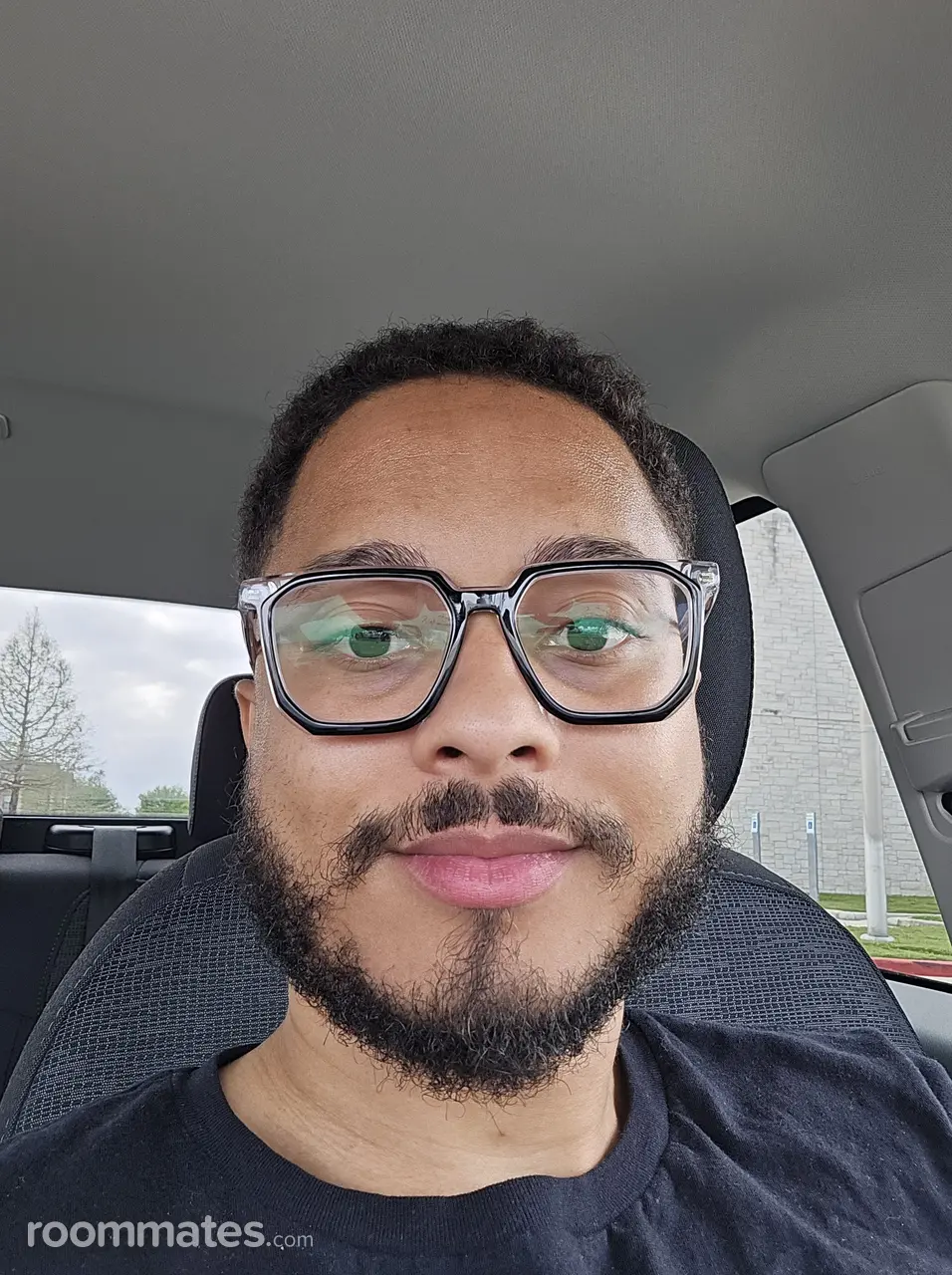 Profile photo 1 of 1