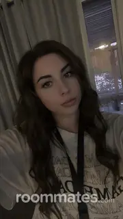 Roommate looking Victorville, CA, $1600