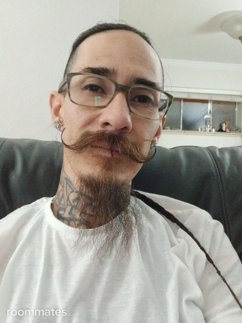 Profile photo 1 of 1