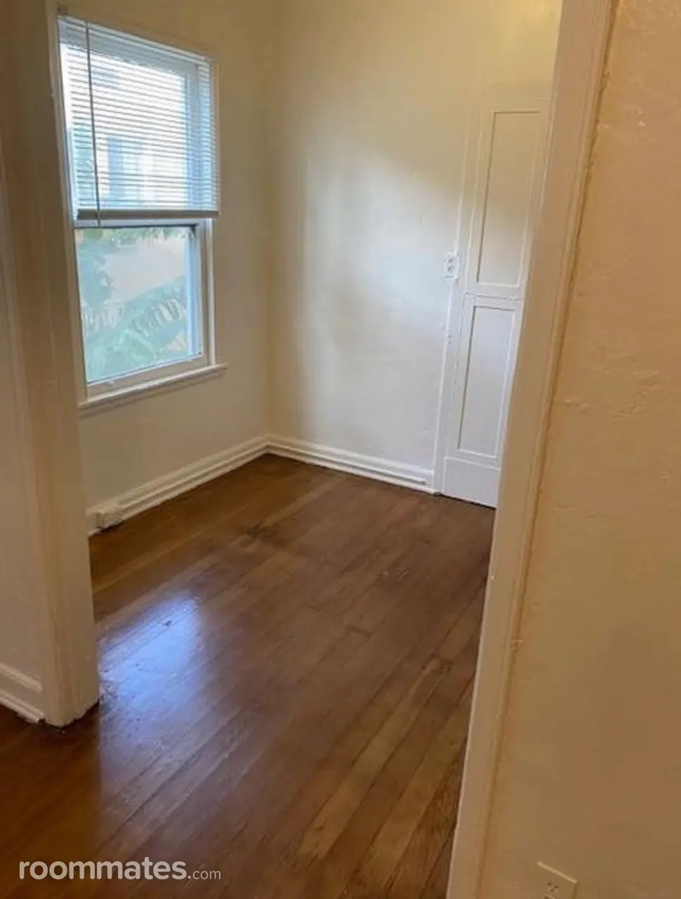 Profile photo 4 of 18