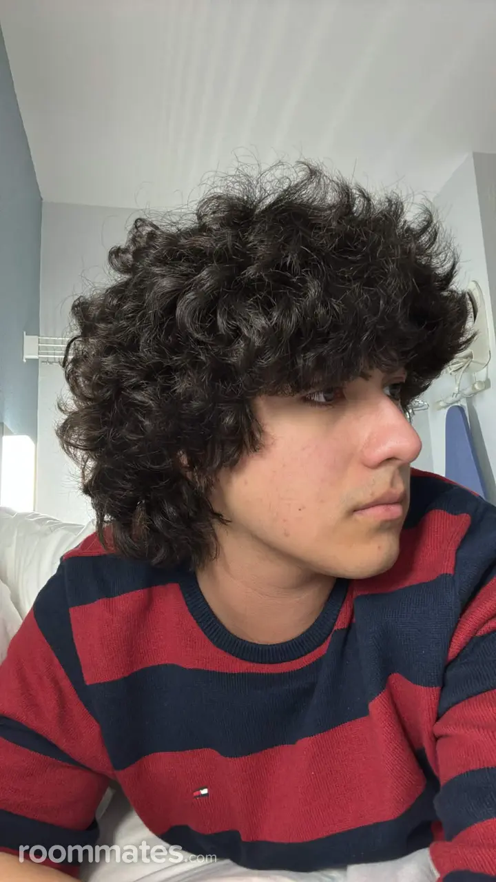 Profile photo 11 of 18