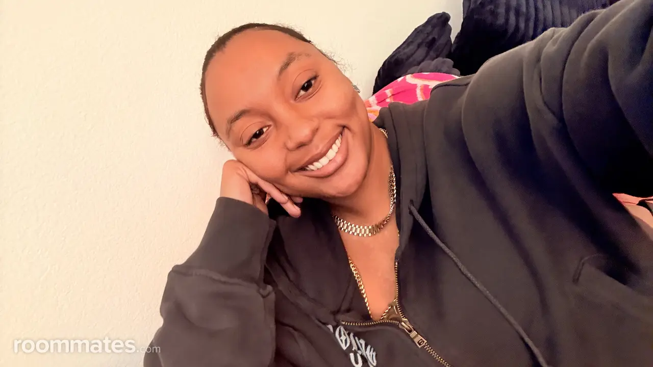 Profile photo 1 of 1