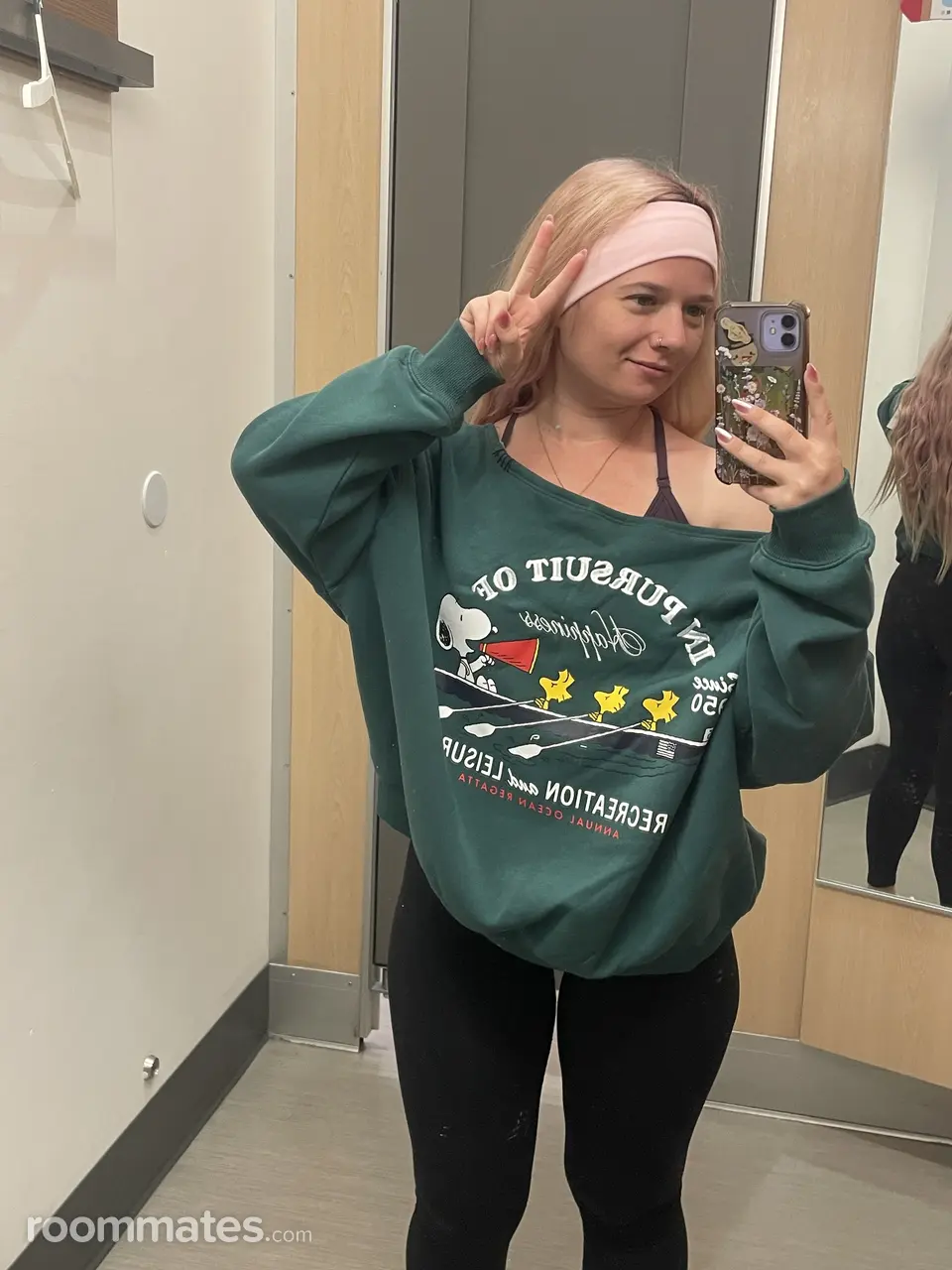 Profile photo 4 of 8