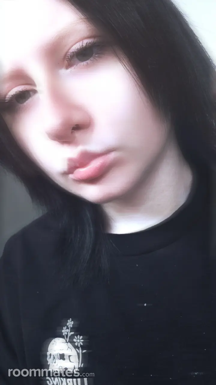 Profile photo 4 of 8