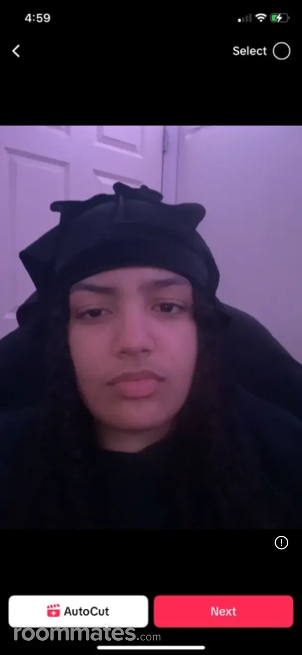 Profile photo 1 of 1