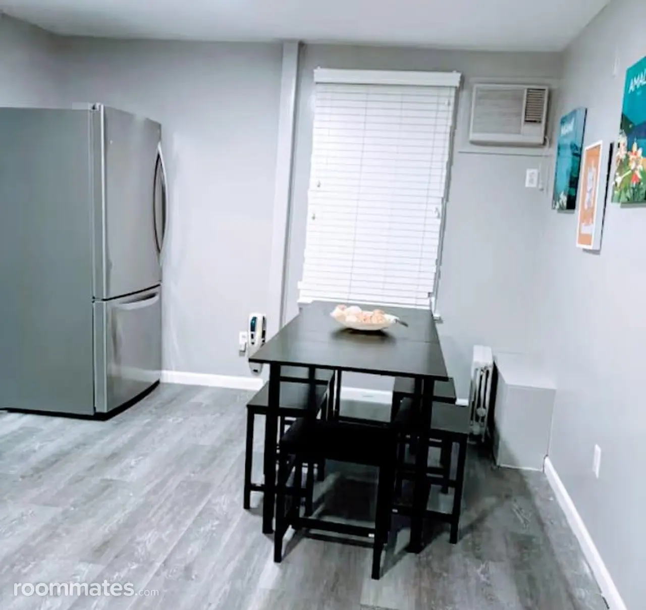 Profile photo 3 of 4