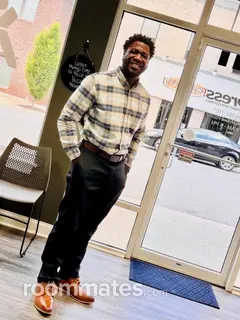 Roommate looking Forest, VA, $900