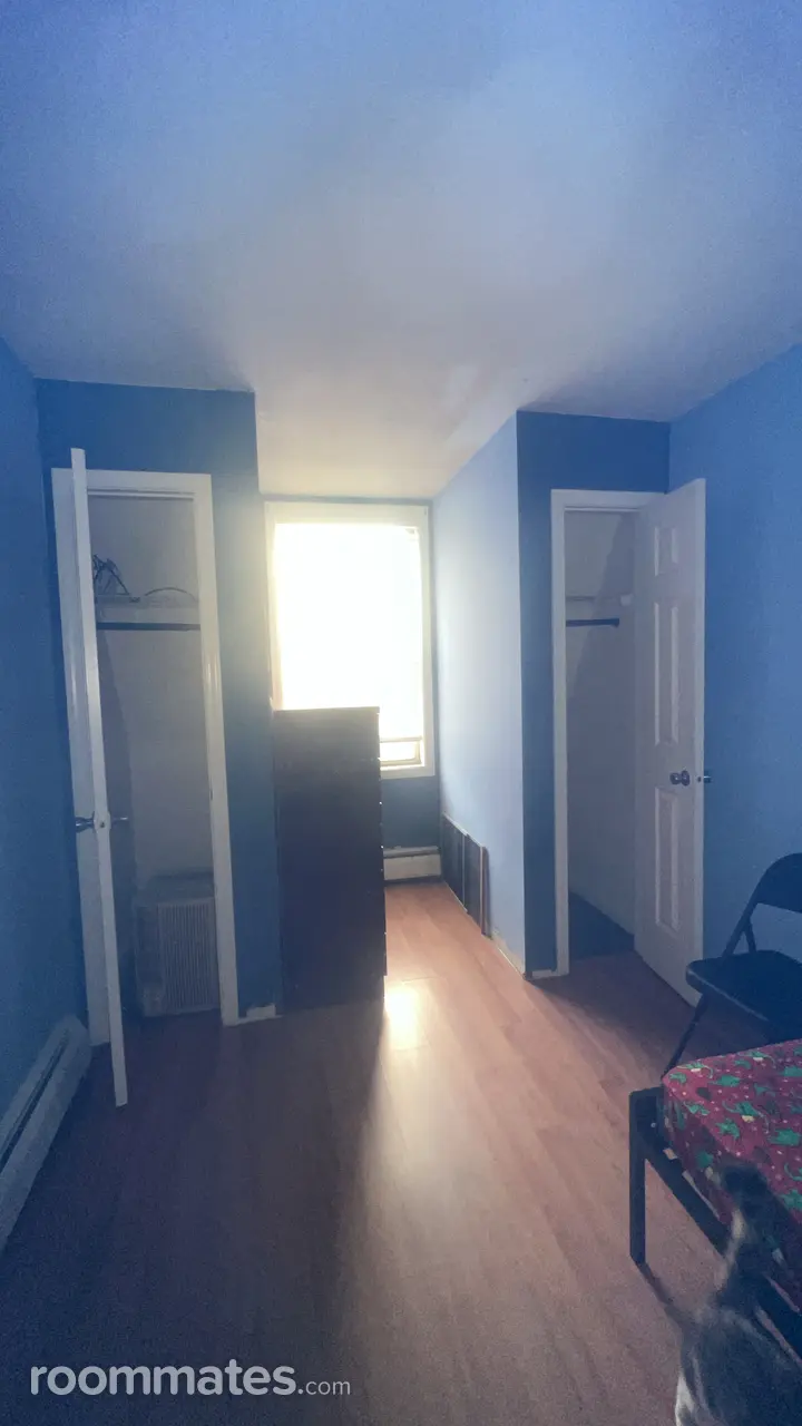 Profile photo 1 of 7