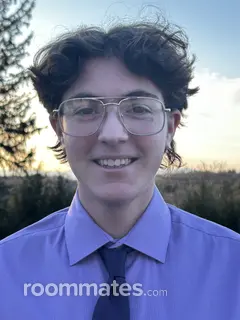 Roommate looking Boston, MA, $1000